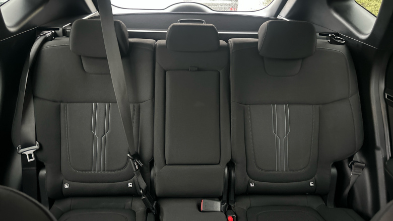 Hyundai TUCSON 1.6 TGDi Hybrid 230 SE Connect 5dr 2WD Auto Hybrid Estate